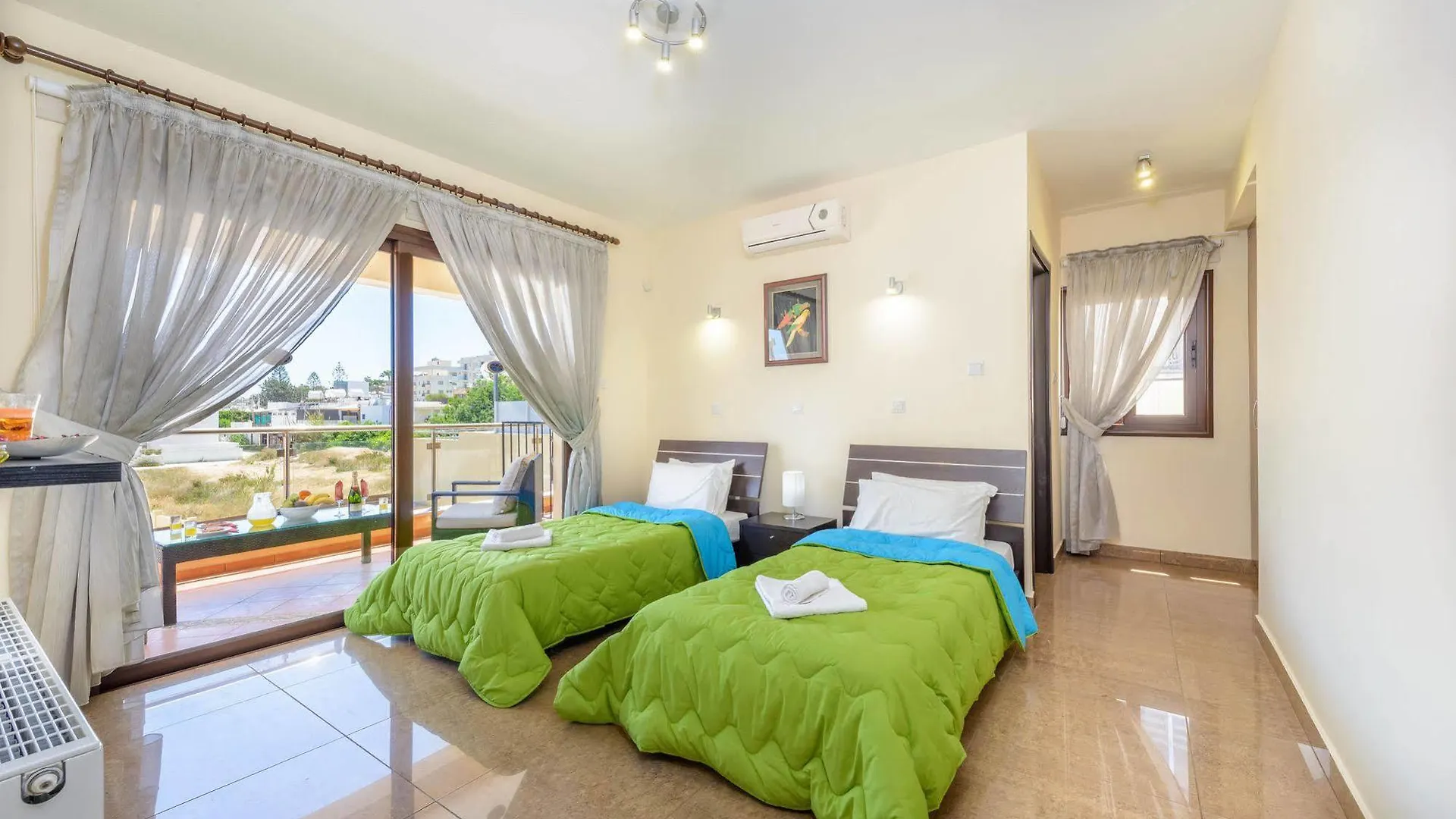 Athena Villa Protaras Cypr